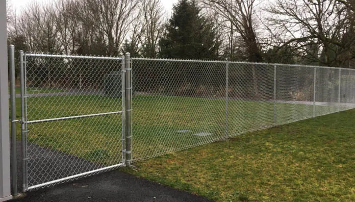 Chain Link Fencing in Y-FENCE