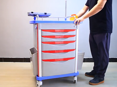 4 Locking Mechanisms on Medical Trolley