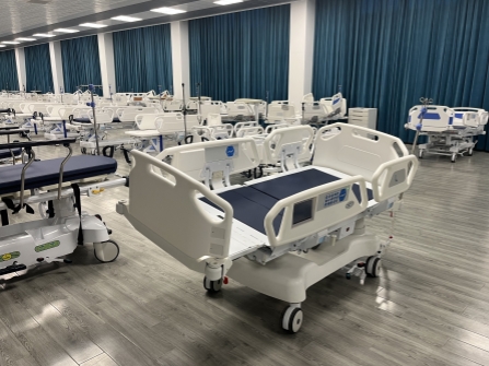 Innovative BER11K3 Hospital Bed: Enhancing Caregiver Efficiency and Patient Comfort