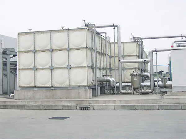 Installation and fixing instructions for FRP tanks