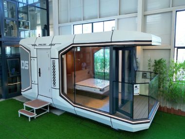 Why choose a customer with a space capsule factory in the United States