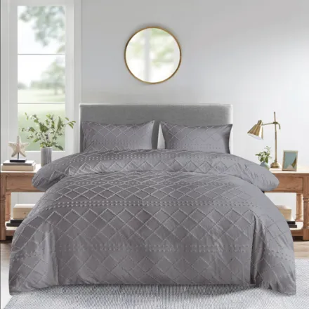 Comfortable and Affordable Polyester Dyed Bedding Fabric