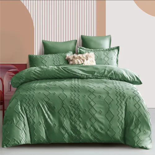 Comfortable and Affordable Polyester Dyed Bedding Fabric