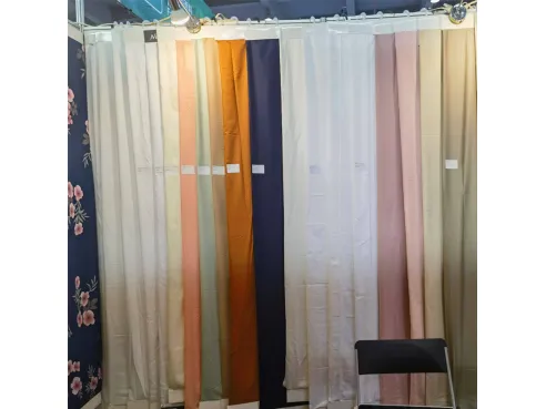 How do I choose a fabric supplier?