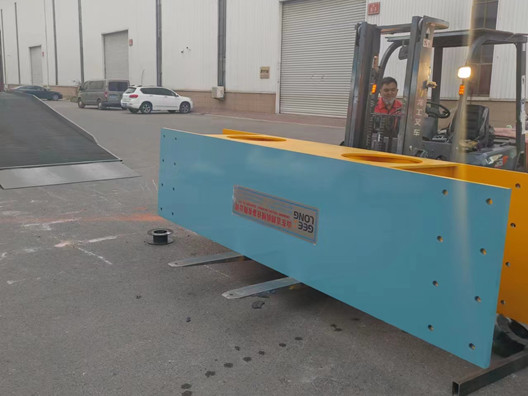 500T Block Board Cold Press Machine Load Container