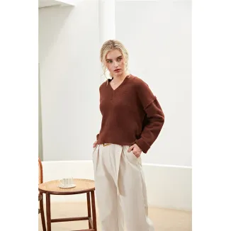 Women's V-Neck Long-Sleeve Sweater OEM