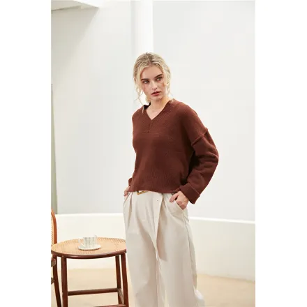 Women's V-Neck Long-Sleeve Sweater OEM