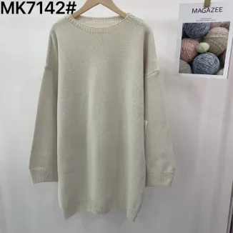 Women knitted pullover sweater