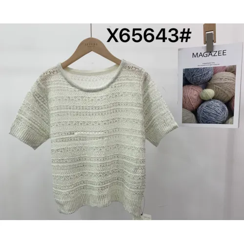 Women short sleeved striped knitted pullover sweater