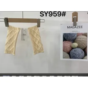 Knitted straight tube gloves