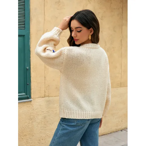 Женский кардиган с V-образным вырезом и тонкими пуговицами