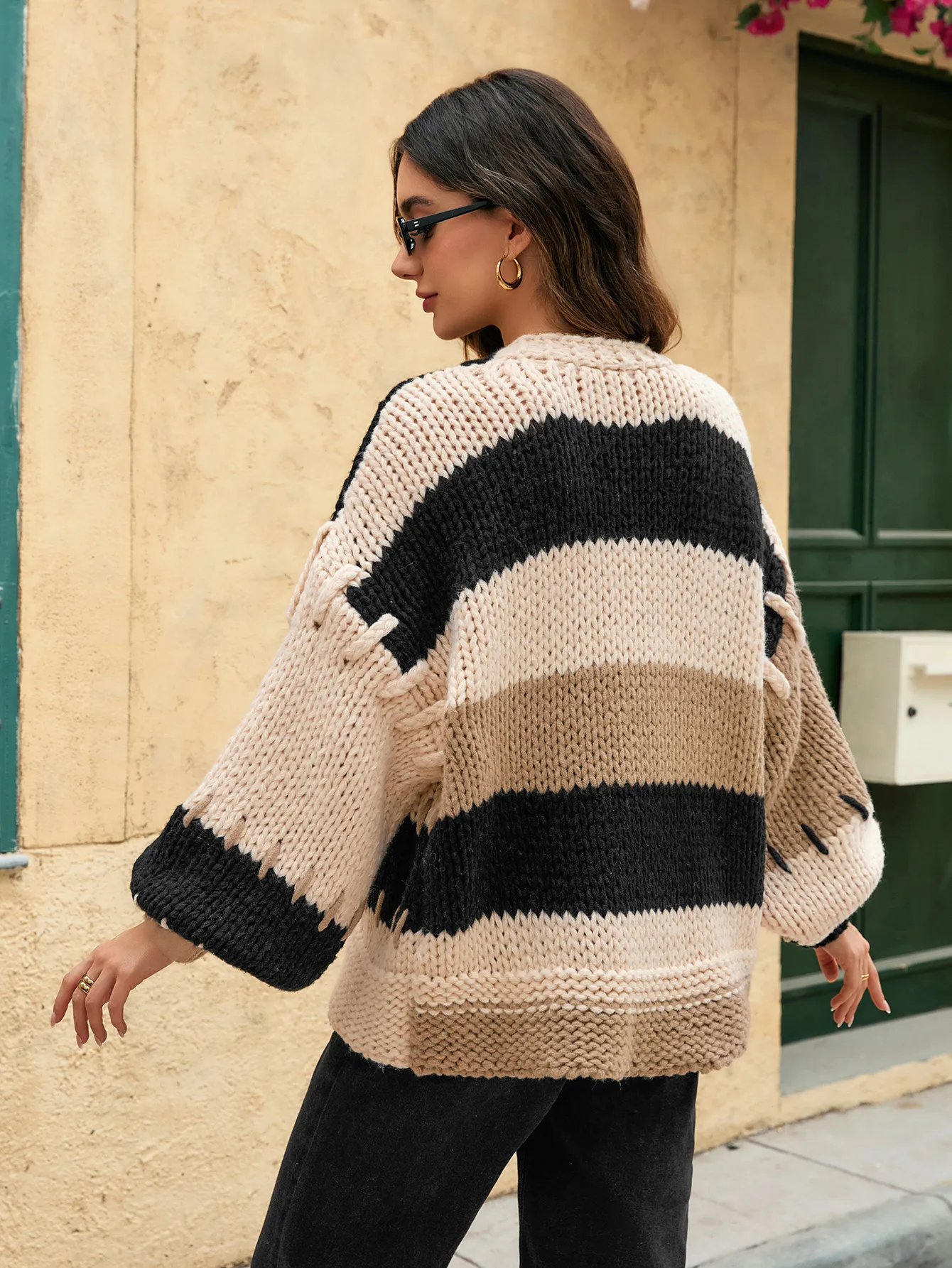 Women's knitted cardigan sweater