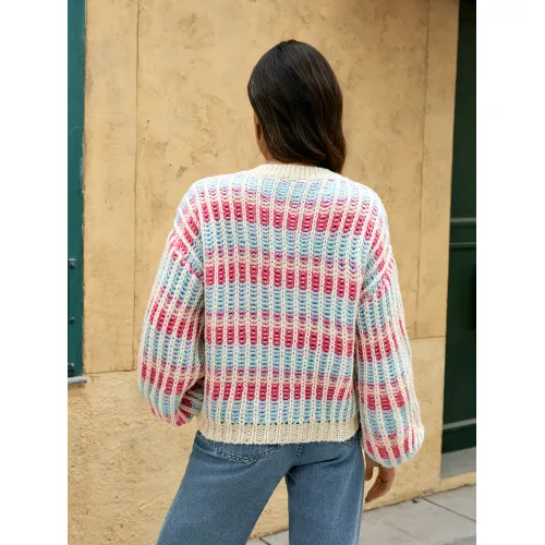 女士彩色圆领针织毛衣款式