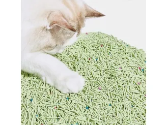 What does low-dust mean for cat litter?