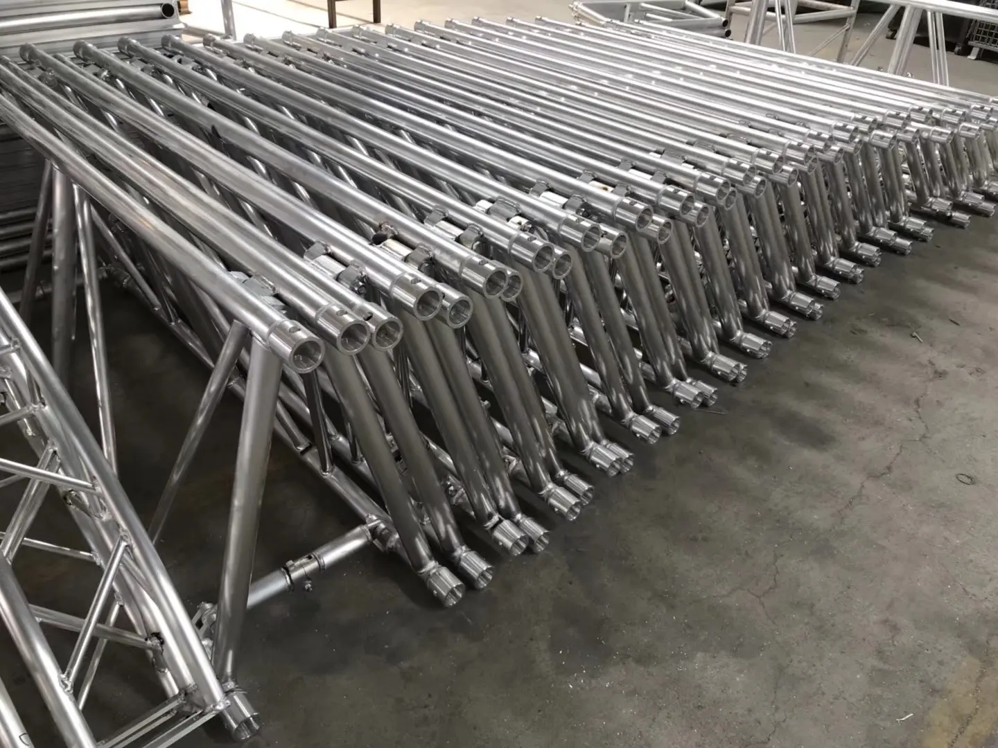 Moveable Truss Rack Heavy Duty Folding Truss Space Efficient Foldable