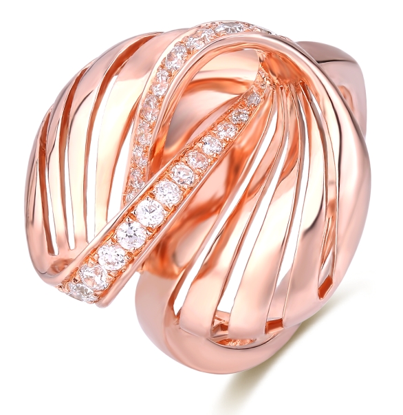 Elegant Flying Wings Ring