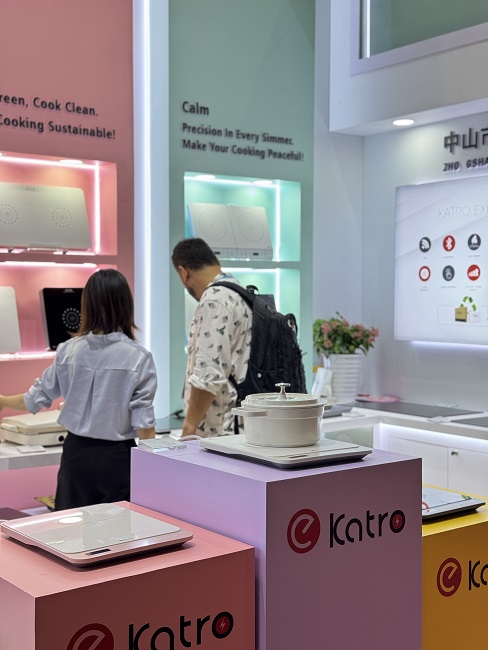 Katro Wraps Up Successful Canton Fair Showcase, Invites Buyers to Factory for Custom Kitchen Solutions