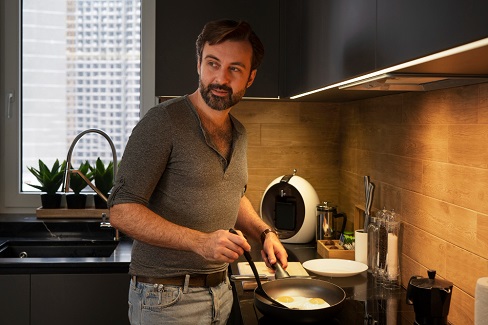 Heat Distribution Showdown: Induction Cooktop vs. Ceramic Cooktop