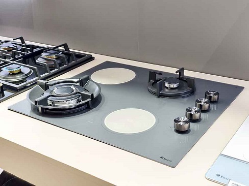 Katro Appliances Leads Kitchen Innovation: Built-in Ceramic-Gas Hybrid Cooktop Unlocks New Efficient Cooking Experience