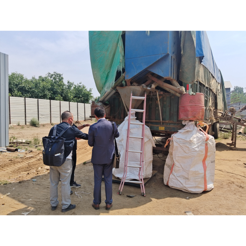 Japanese customers visited our vermiculite processing plant
