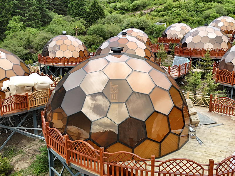 Guangzhou Spark Tent Technology Co., Ltd. Launches New Luxury Glamping Product: Honeycomb Glass Dome