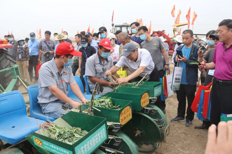 Intelligent Agricultural Machinery Equipment Field New Technology Training.