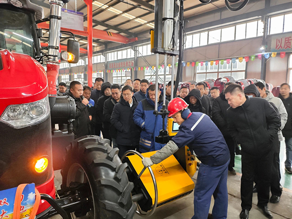 Liaocheng Agricultural Machinery Training meeting held in Shuangli