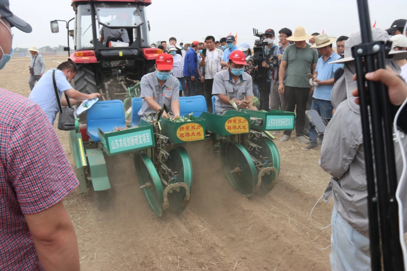 Intelligent Agricultural Machinery Equipment Field New Technology Training.