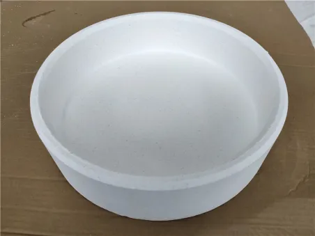 坩堝および匣材用の新素材