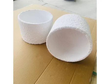 ガラス業界における耐火物使用の動向