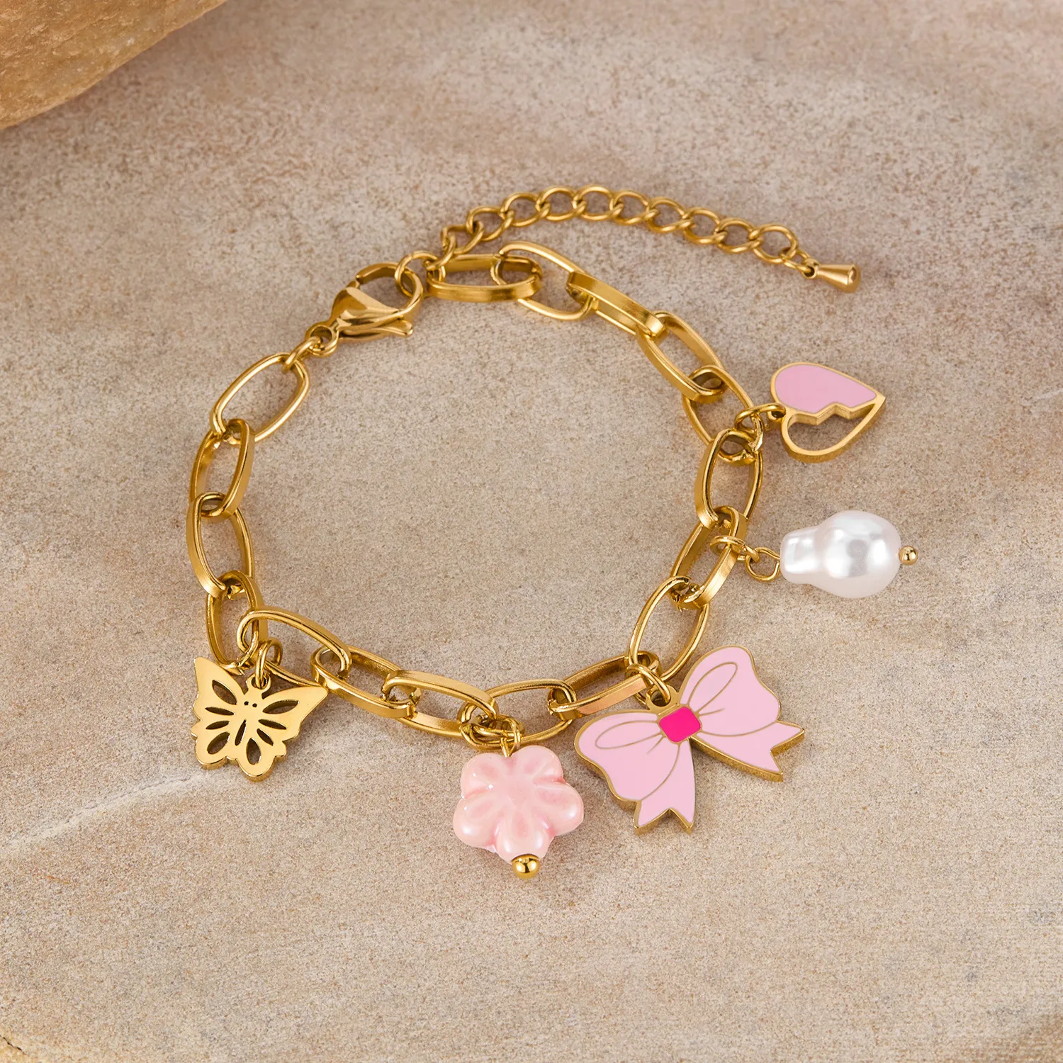 Pulsera de acero inoxidable con lazo corazón
