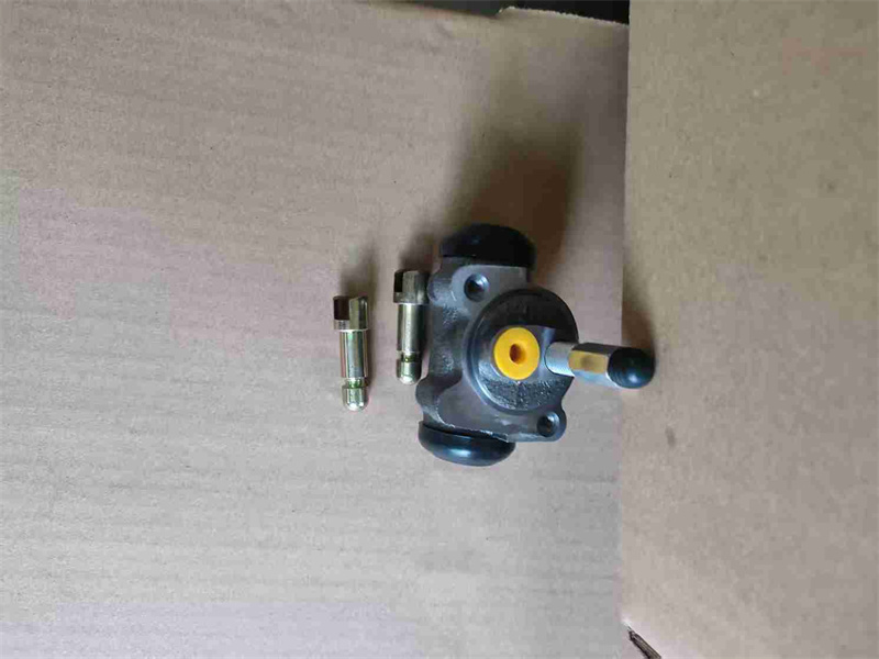 2997420 Rear Wheel Brake Cylinder For IVECO