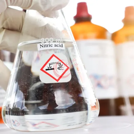 Hydrogen Peroxide vs Nitric Acid: Which is Better for PCB Etching?