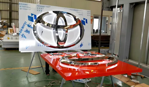 Panneau pylône pour TOYOTA et HIZO