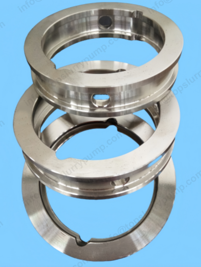 What are the causes of slurry leakage from the packing of the slurry pump?