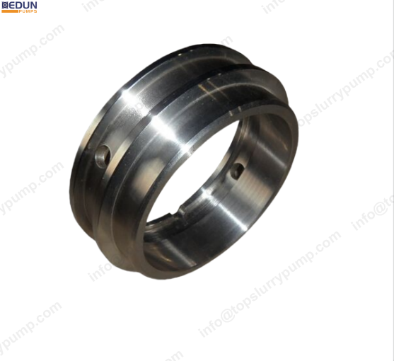 What are the causes of slurry leakage from the packing of the slurry pump?