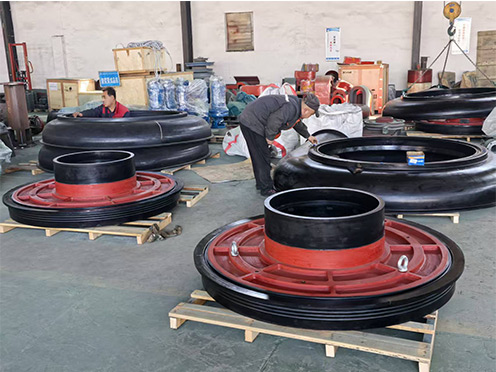 The real scene of the factory producing slurry pumps. Customized slurry pumps are available. Customers are welcome to visit our company for inspection.