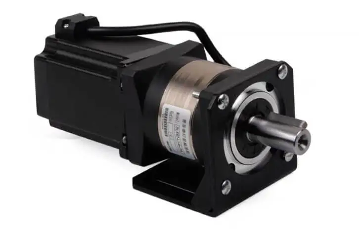 Mounting a Planetary Gearhead to a Servo Motor