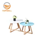Couchtisch aus MDF mit lackierten Buchenholzbeinen CT-320