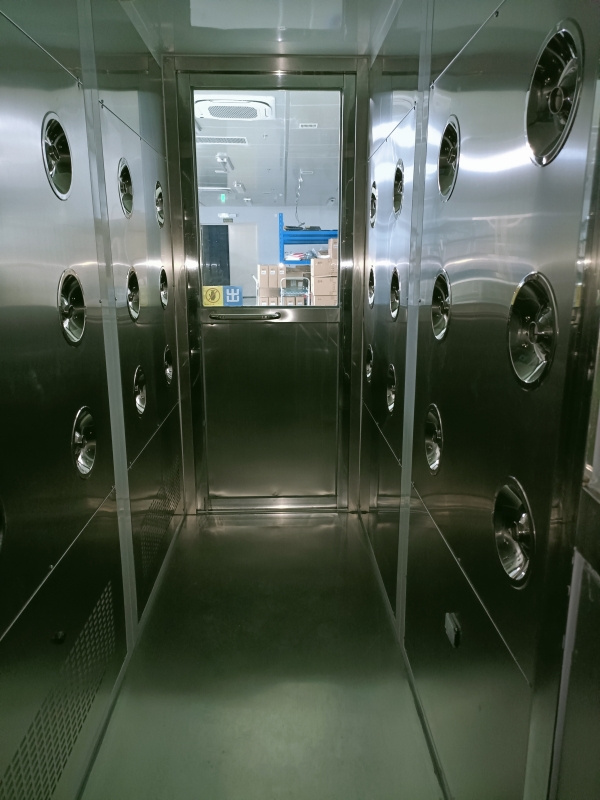 Newly built workshop wind shower room