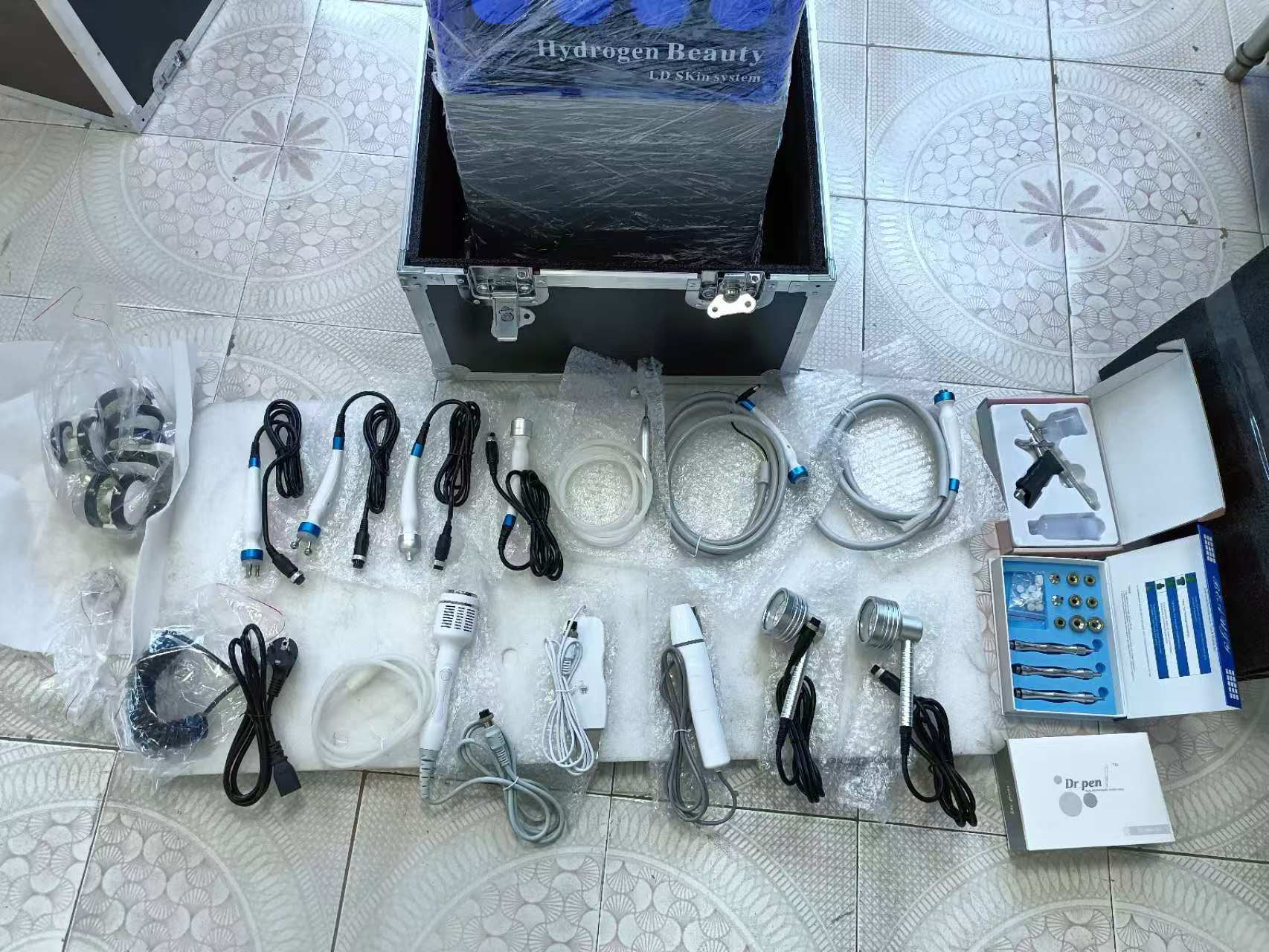 14 in 1 hydro dermabrasion facial cleaning