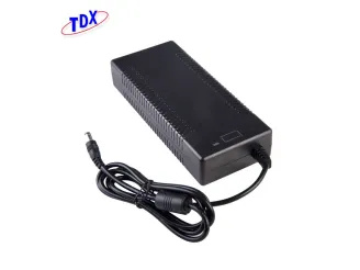 Osnovna spoznaja kratkog spoja, preopterećenja i zaštite od nultog napona adaptera za napajanje