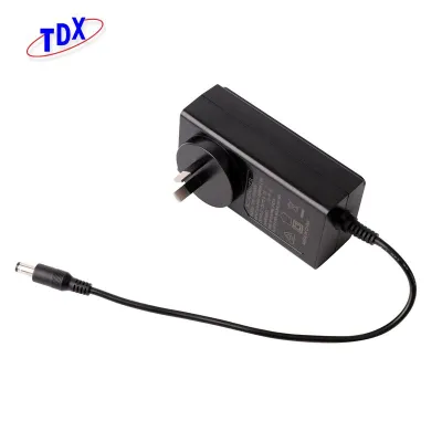 Adaptador de potencia de montaje en la pared-72W-12V 6A -au enchufe