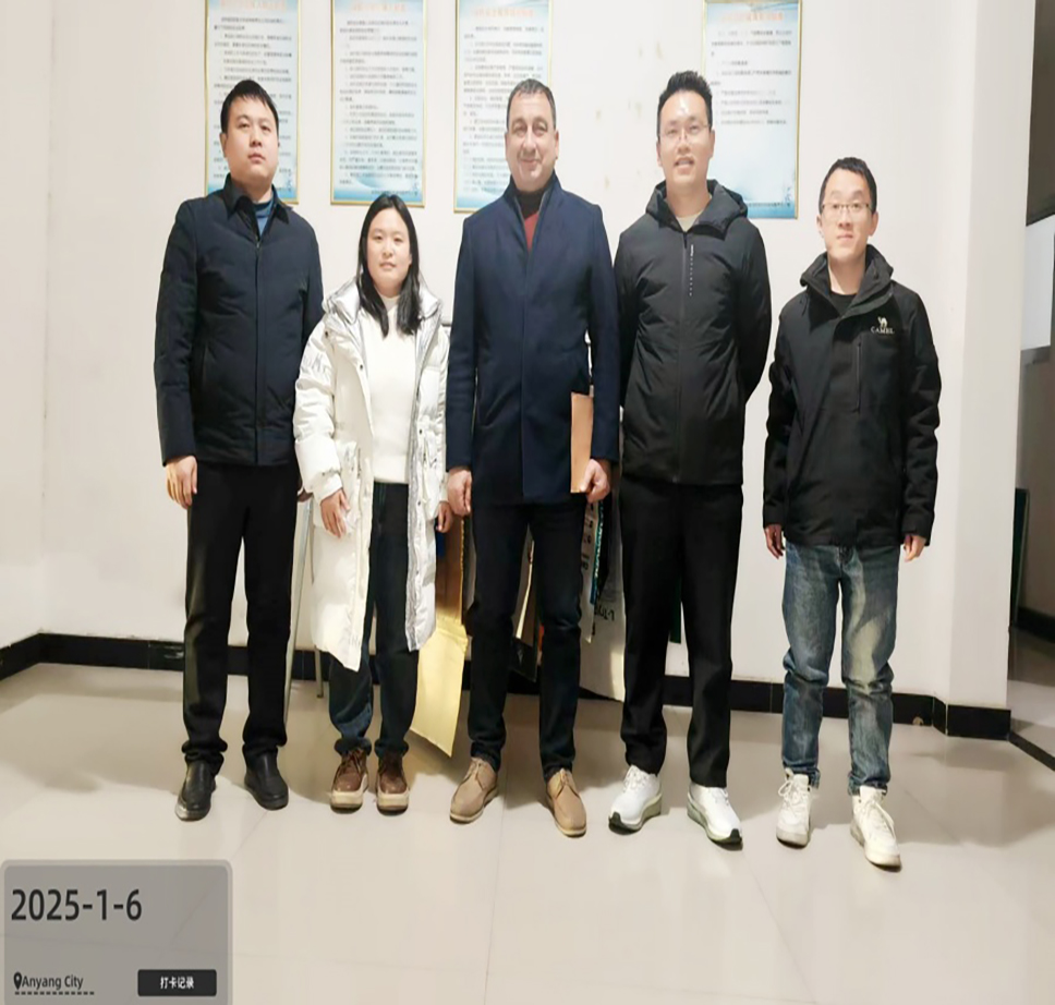 Customer visit our factory