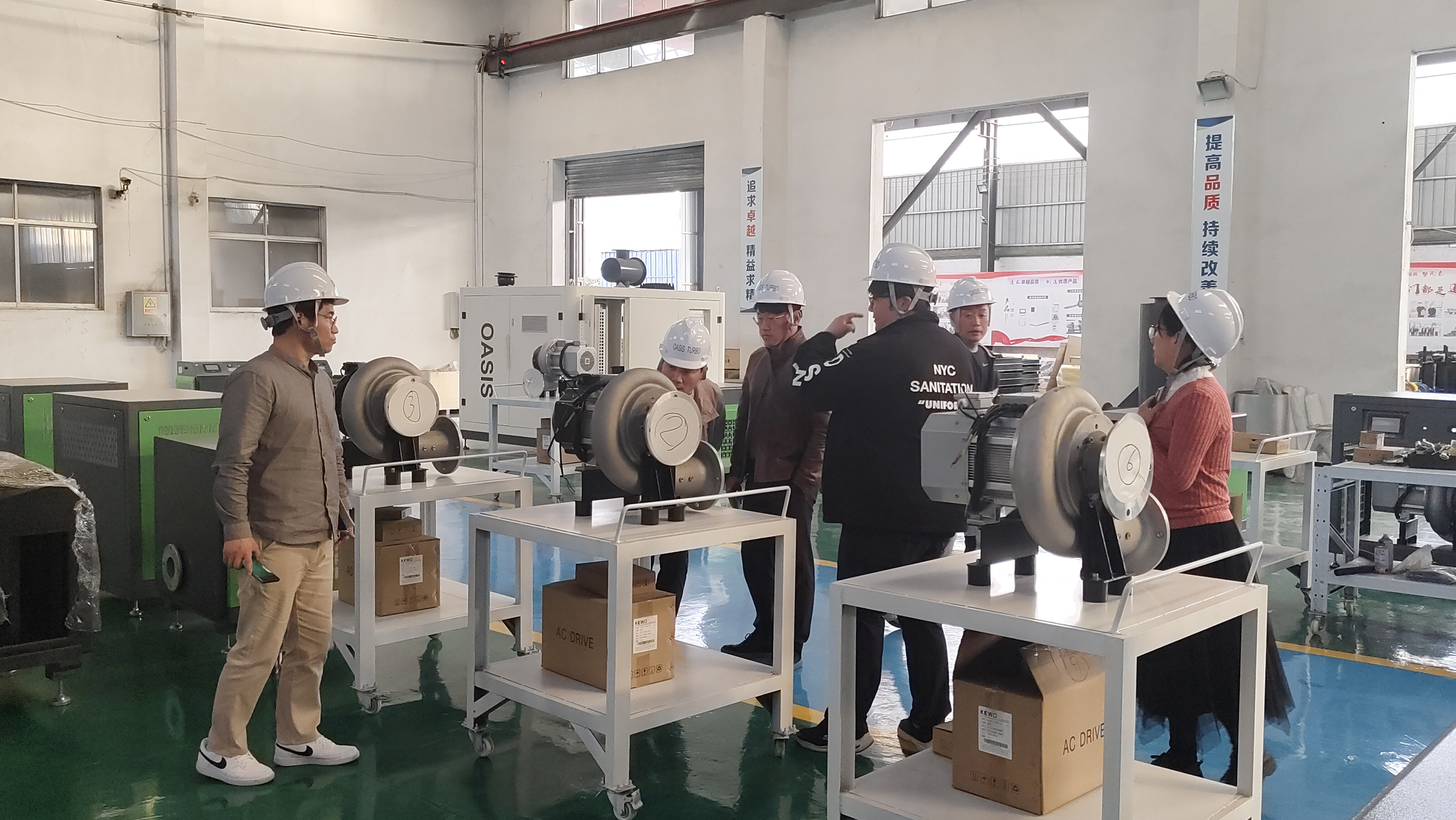 South Korean customers come to Chinese factories to inspect turbo air blower