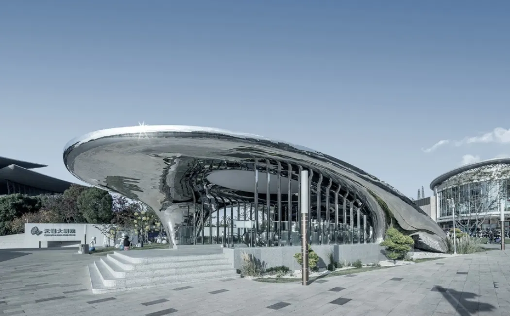 Wuxi Grand Theater subway entrance stainless steel sculpture