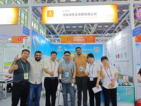 Hebei Lvwang Showcases Customized Fertilizer Solutions at the 137th Canton Fair