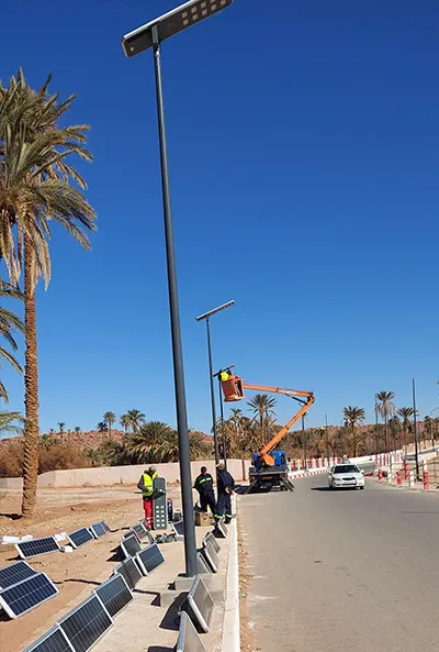 Le réverbère solaire intégré dans le réverbère commercial en Algérie