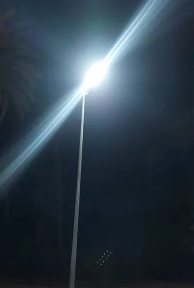 Le réverbère solaire intégré dans le réverbère commercial en Algérie