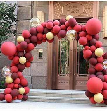 Love is on February 14th, warm decoration helps the wedding to be a complete success - the company provides professional decoration services for employees' weddings.